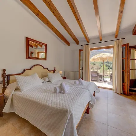 וילה Vall Den March Ii פוינסה