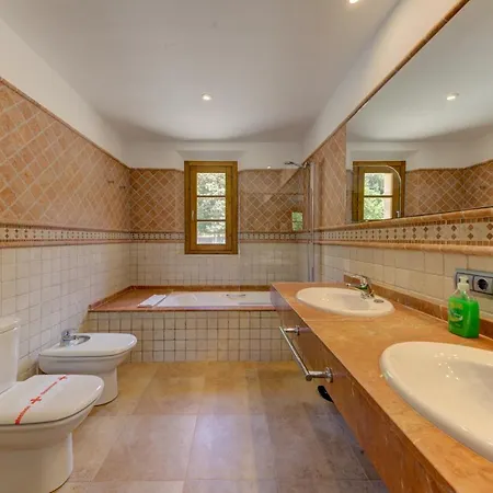 וילה Vall Den March Ii פוינסה