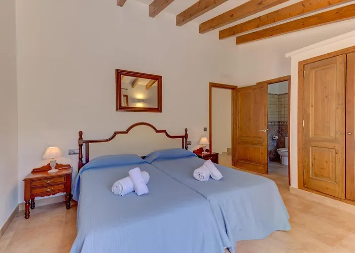 Villa Vall Den March Ii *