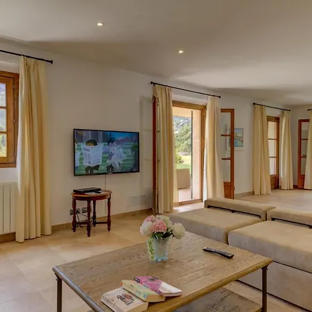 빌라 Vall Den March Ii 포엔샤